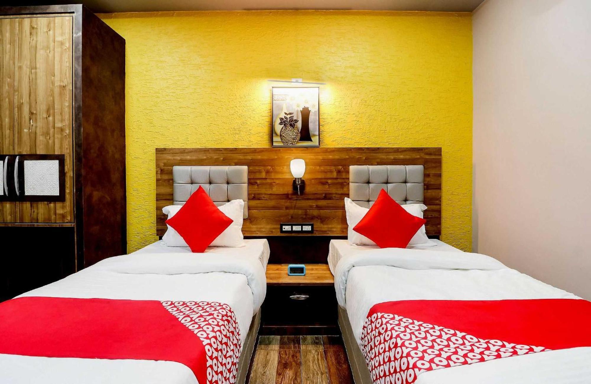 Super Hotel O Padma Manor Brahmapur Eksteriør billede