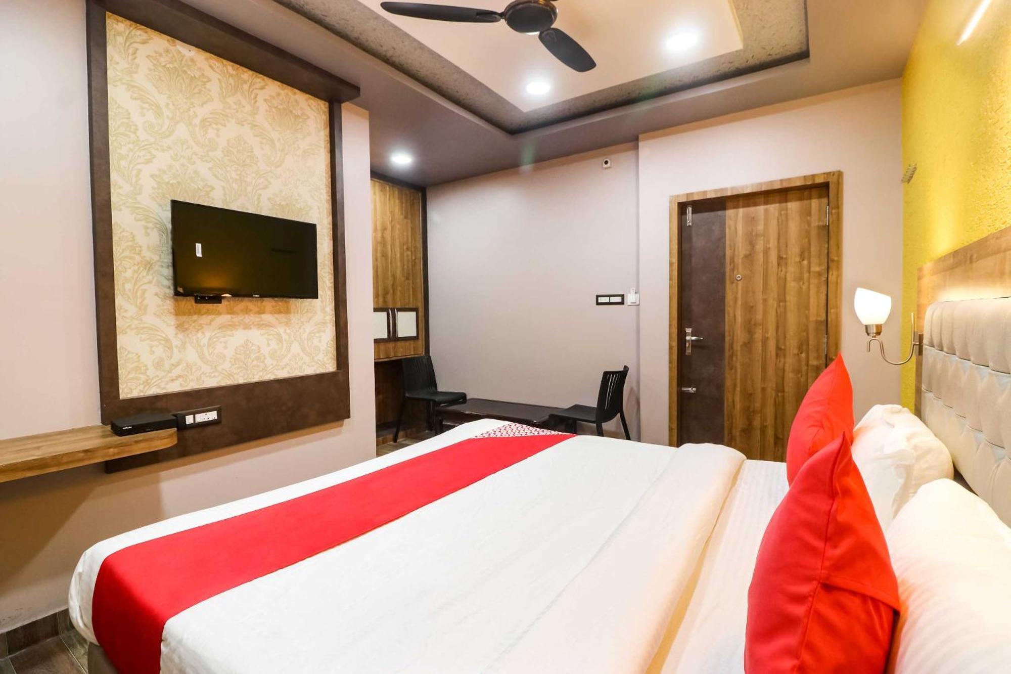Super Hotel O Padma Manor Brahmapur Eksteriør billede